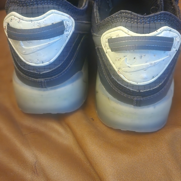 Nike Air Max 90 Terrascape Black Lime Ice 2021 size 9.5 rated 7.5/10 - Picture 7 of 7